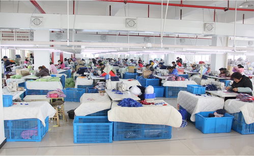 云濤床上用品 做有責任 有擔當?shù)牧夹膶嵙ζ放? class=